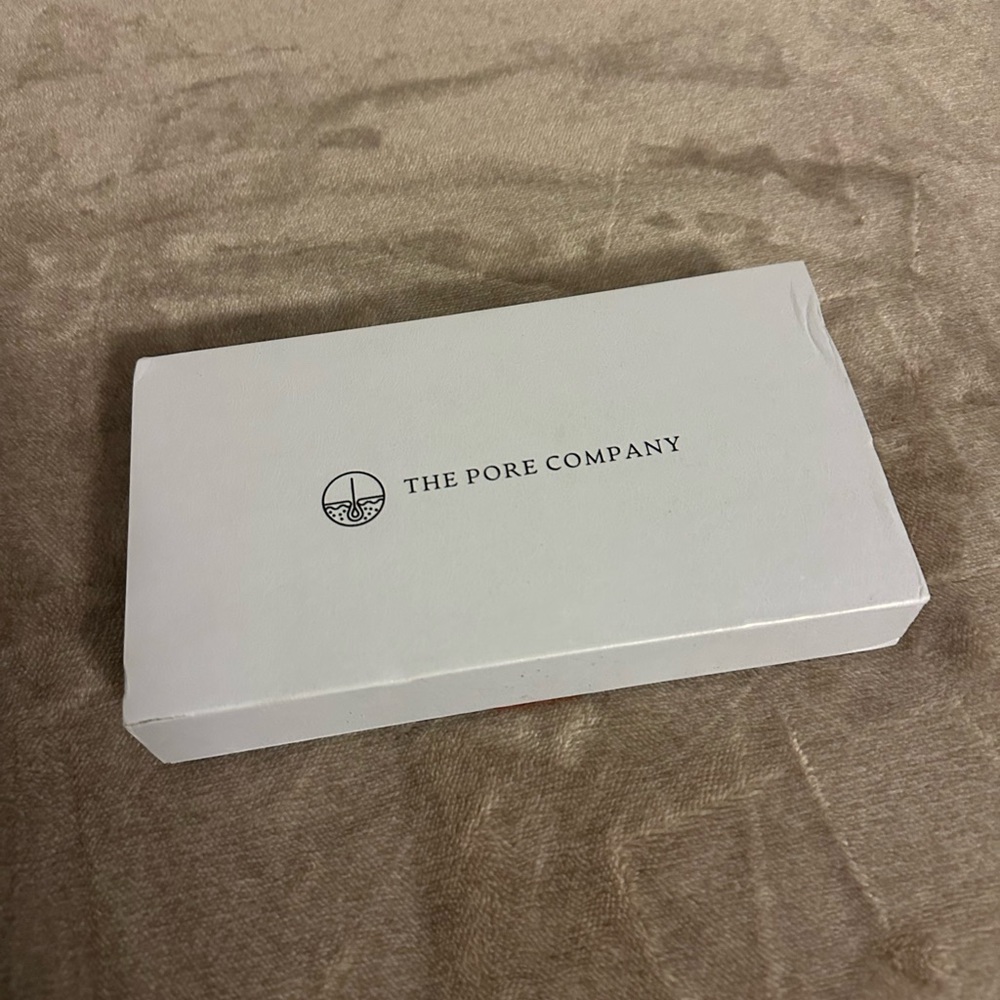 The Pore Company Rose Quartz Face Roller